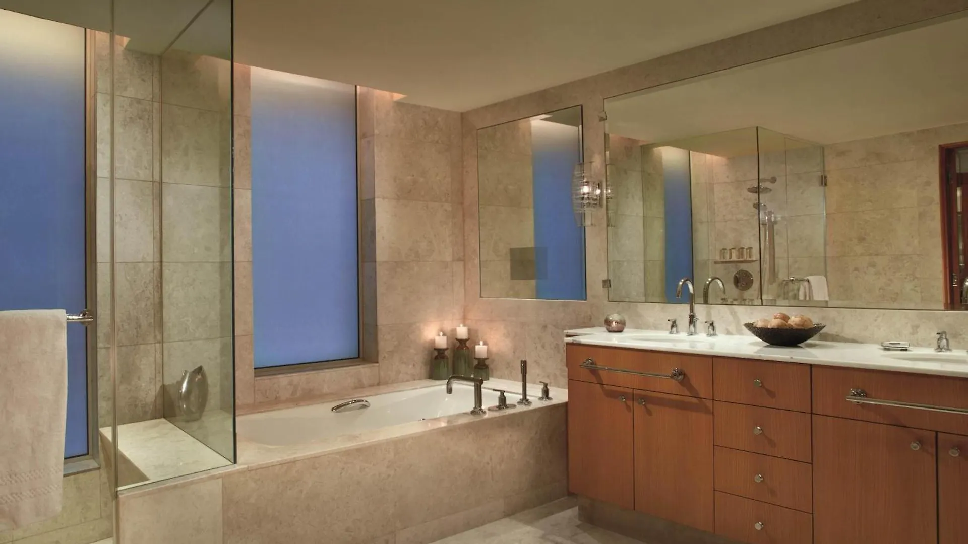 Ritz Carlton Residences Difc Downtown Dubai Hotel