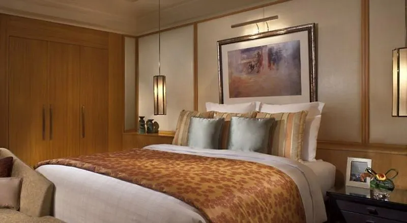 Ritz Carlton Residences Difc Downtown Dubai United Arab Emirates